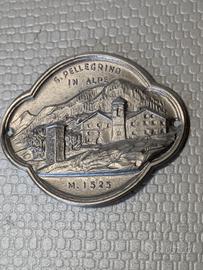 distintivo da bastone di montagna 