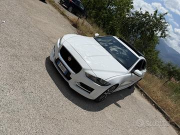 jaguar xe rwd sport