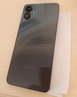 Samsung A06 color grigio