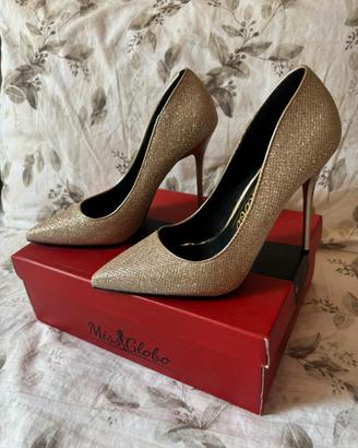 Scarpe con tacco tg 37