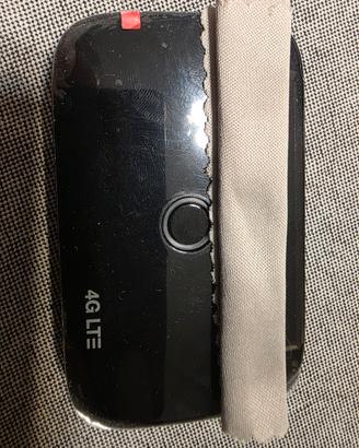 Router Wi-Fi Portatile PocketCube 4G LTE