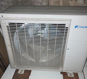 Condizionatore split unita’ esterna