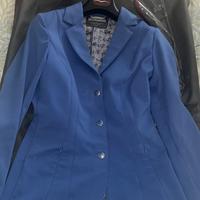 Giacca, polo e pantaloni da equitazione