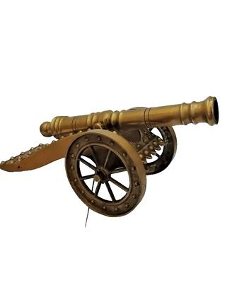 Cannone Vintage sopramobile