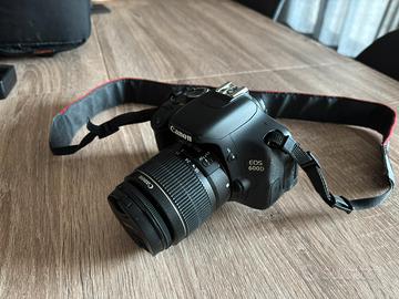 Fotocamera reflex Canon EOS 600D