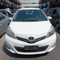 Toyota Yaris 1.0 benzina anno 2013 1kr-fe per rica