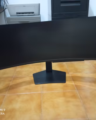 Monitor ultrawide 49 pollici curvo