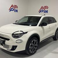 FIAT 600 Hybrid 136 CV DCT MHEV La Prima *IN ...