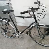 bicicletta da uomo gomme 28 appena revisionata 