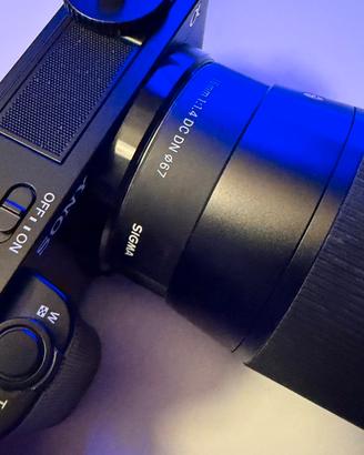 ZVE10 + SIGMA 16mm