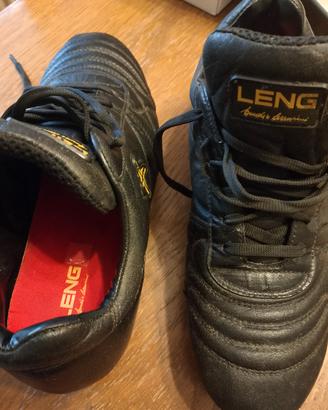 Scarpe calcio leng scudetto N. 42 tacchetti ferro