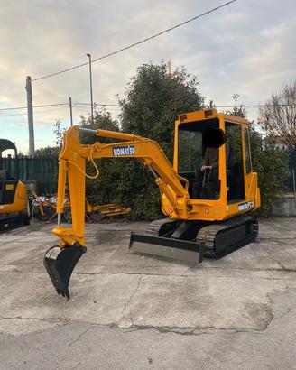 E273 - Escavatore Komatsu PC 25
