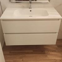Mobile bagno sospeso ALTAMAREA e lavabo DISEGNOCER