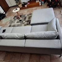 DIVANO 280x100 + POUF  100x100  PRIMAFILA