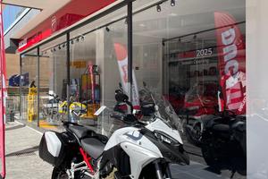 Ducati Multistrada V4s Travel & radar bianco anno 