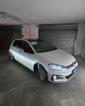 GOLF 7 FULL PELLE TETTO UNICA 200 CV
