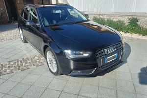 AUDI A4 AVANT DEL 10/2014