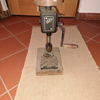Vecchio trapano a colonna Libo