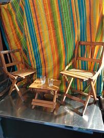 sedie da bambino e tavolo 