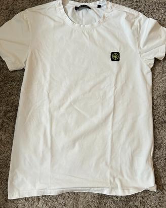 t shirt stone island