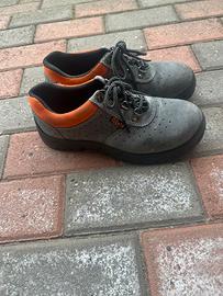 Scarpe antinfortunistiche