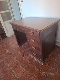 Scrivania anni 50