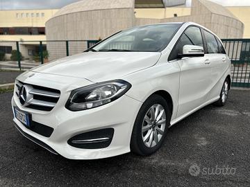 Mercedes B 200 136cv Automatica PELLE Unipro