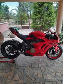 Ducati Panigale V4 2024