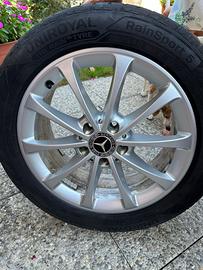 4 cerchi con gomma originali Mercedes