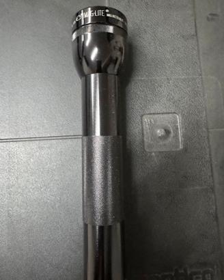 Torcia MAG-LITE, originale USA