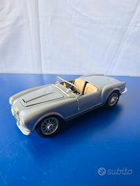 Modellino Burago Lancia Aurelia Spider (1955) 1/18