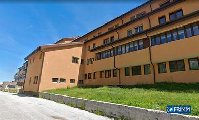 Locale commerciale - Campitello Matese