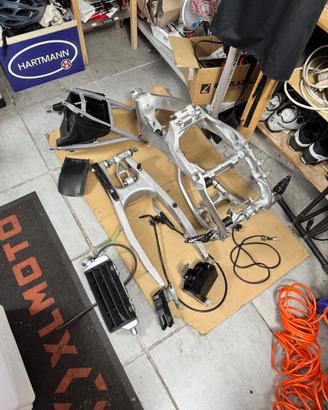 Smembro pezzi hm 50