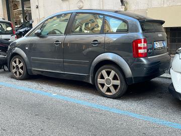 Audi a2 1600 fsi permuto