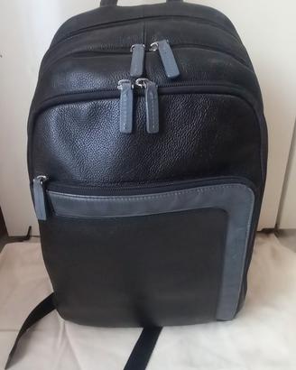 zaino piquadro nero in pelle 