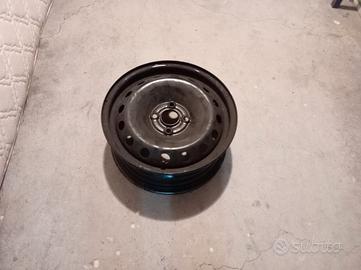 4 cerchi in ferro da 15 per fiat grande punto 