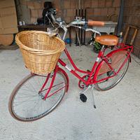 bicicletta rossa Anita limited edition