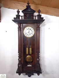 176368 Antico orologio a pendolo a due pesi Vienna