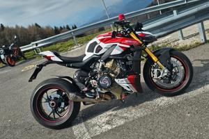 DUCATI STREETFIGHTER V4 S