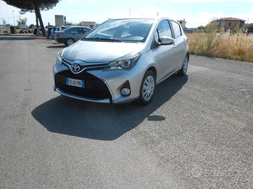 Toyota Yaris 1.0 5 porte Active