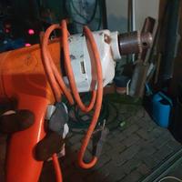 trapano elettrico . . . 