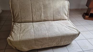 DIVANO LETTO CON DOGHE