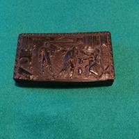 Antica tabacchiera in corno lavorato