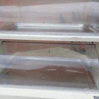 Vetrinetta per brioches 