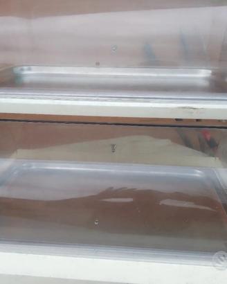 Vetrinetta per brioches 