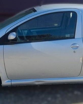 TOYOTA AYGO 2006 (SOLO RICAMBI)