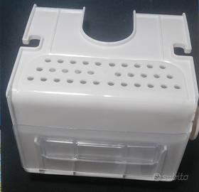 Portaoggetti con griglia e supporto asciugacapelli