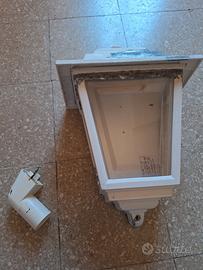 Lampada in ferro  da esterno