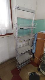 Carrello/cestello estraibile per mobile