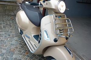 Vespa Gts 300